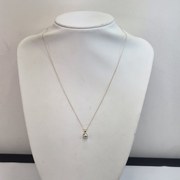 14k Chain And Light Gray Pearl Pendant Necklace - Picture 2 of 5